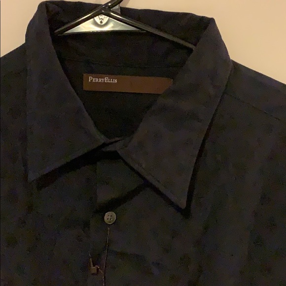 Perry Ellis - Picture 3 of 5